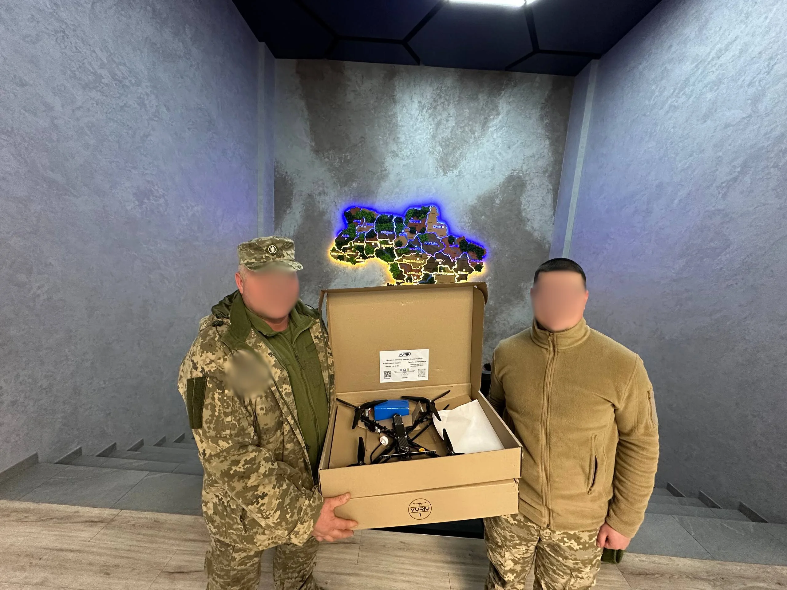 Файно Маркет передав два FPV-дрони Shrike